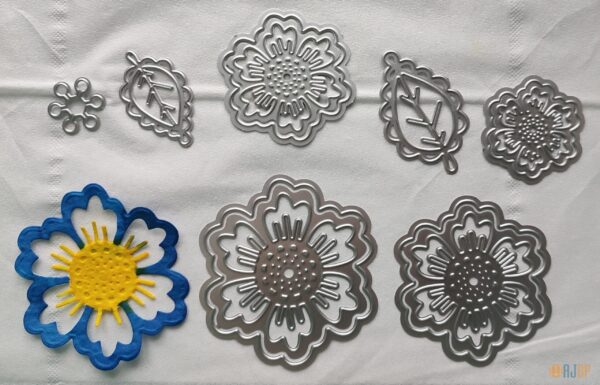 7 piece die set, flowers and leaves