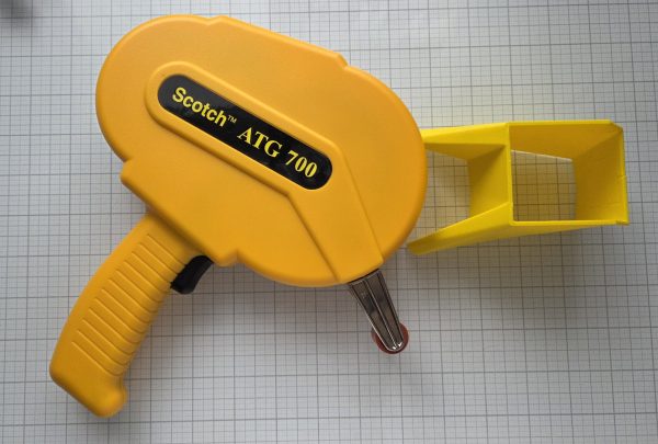 USED: Scotch ATG 700 Adhesive Gun & Holder - Image 2